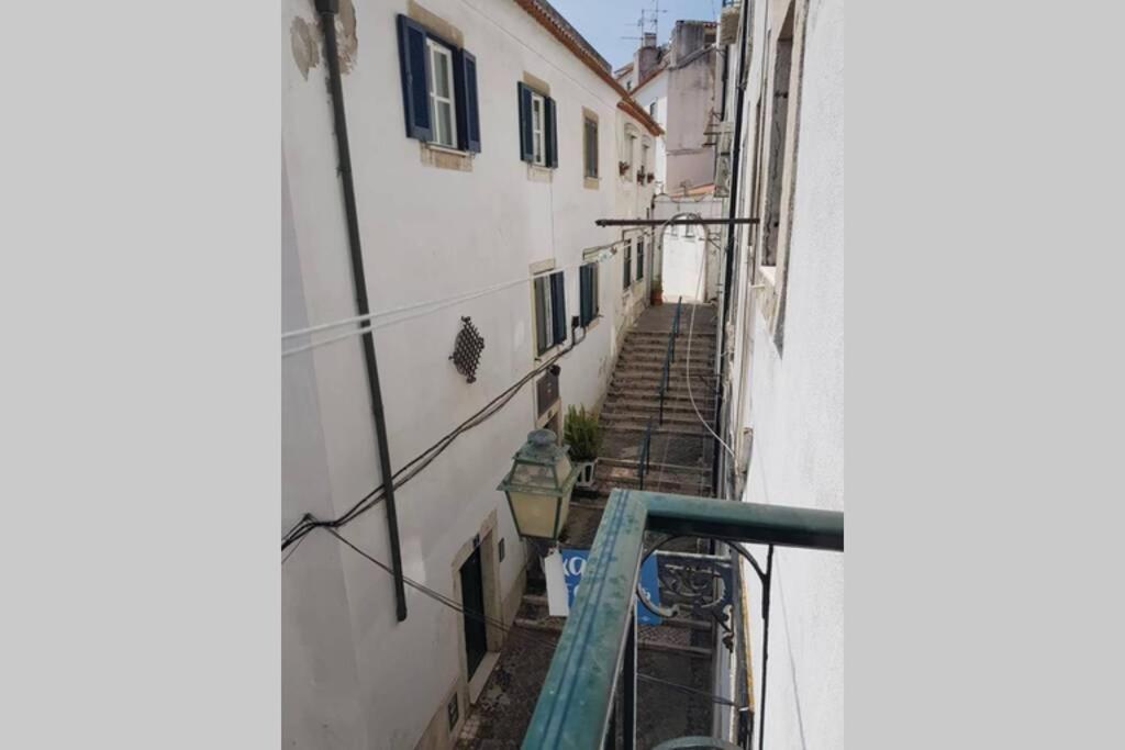 Inloveapartments - Typical Alfama Balcony Lisboa Extérieur photo